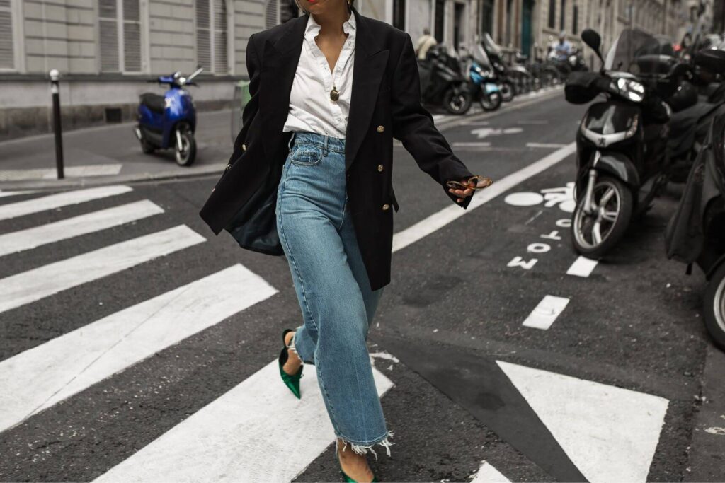 широкие джинсы с чем носить