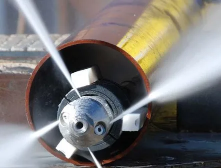 Гидродинамическая прочистка труб