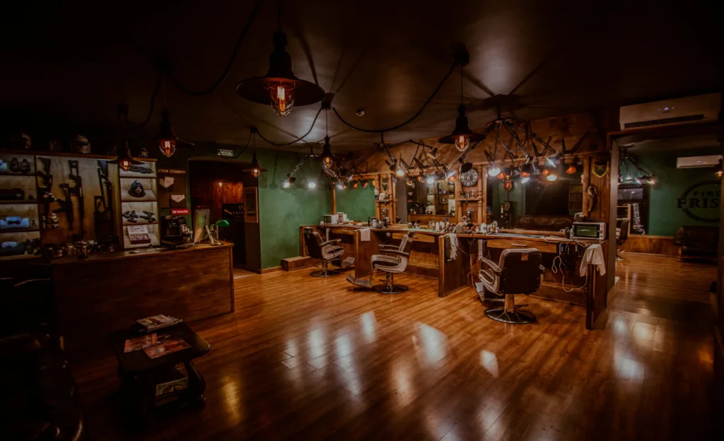 Frisor Оболонь