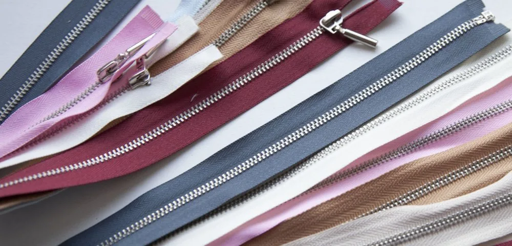 YKK блискавки