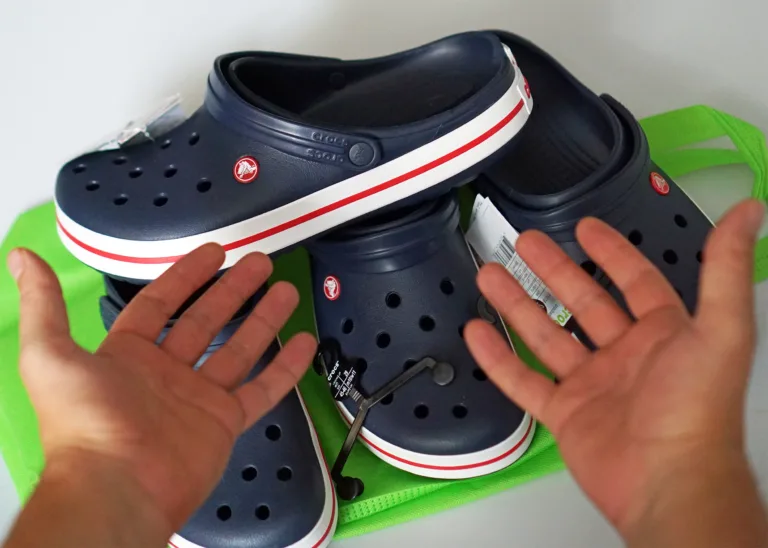 crocs-kak-otlchit-poddelku-ot-originala